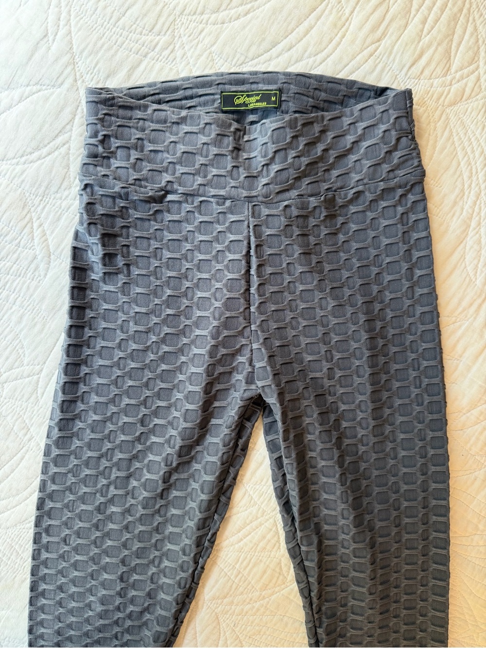 High-Waist Textured Leggings in Charcoal Gray